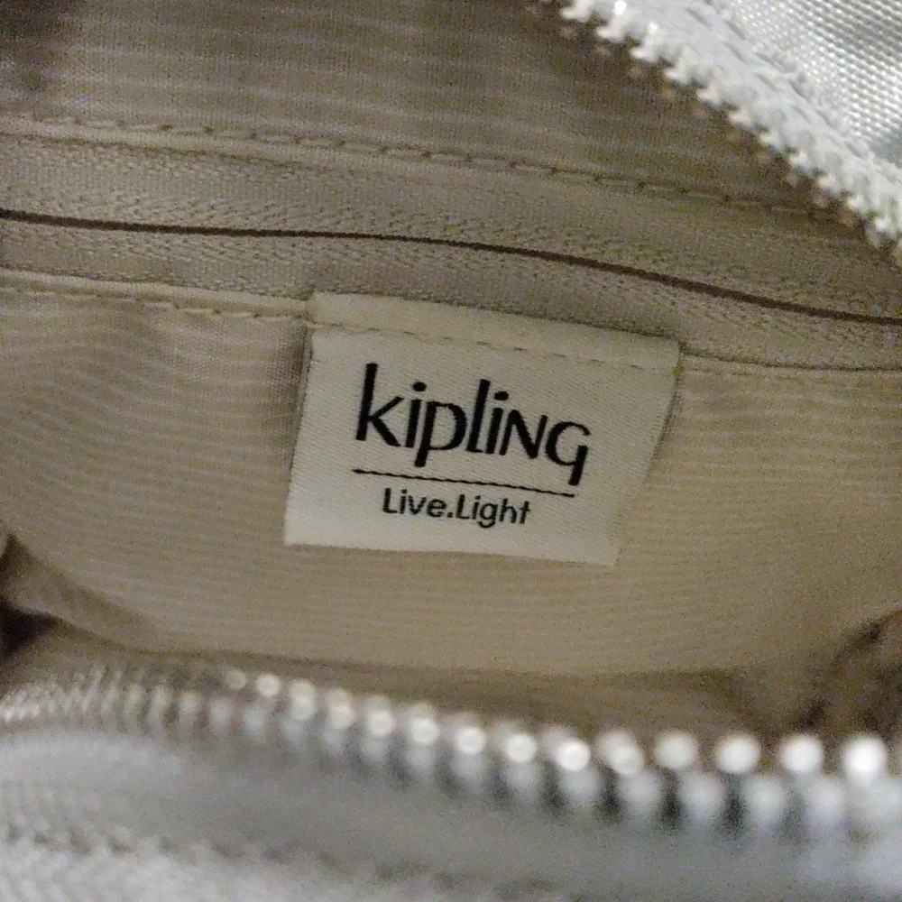 Kipling's "Jesper" Crossbody - Picture 8 of 10